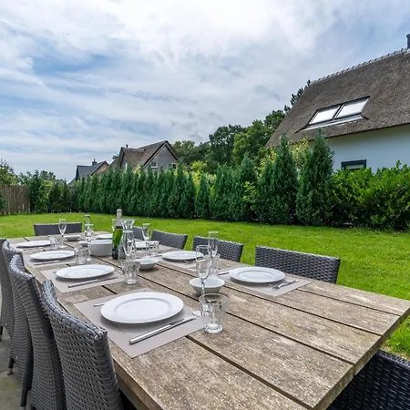 Hoogelandt 106f Villa *